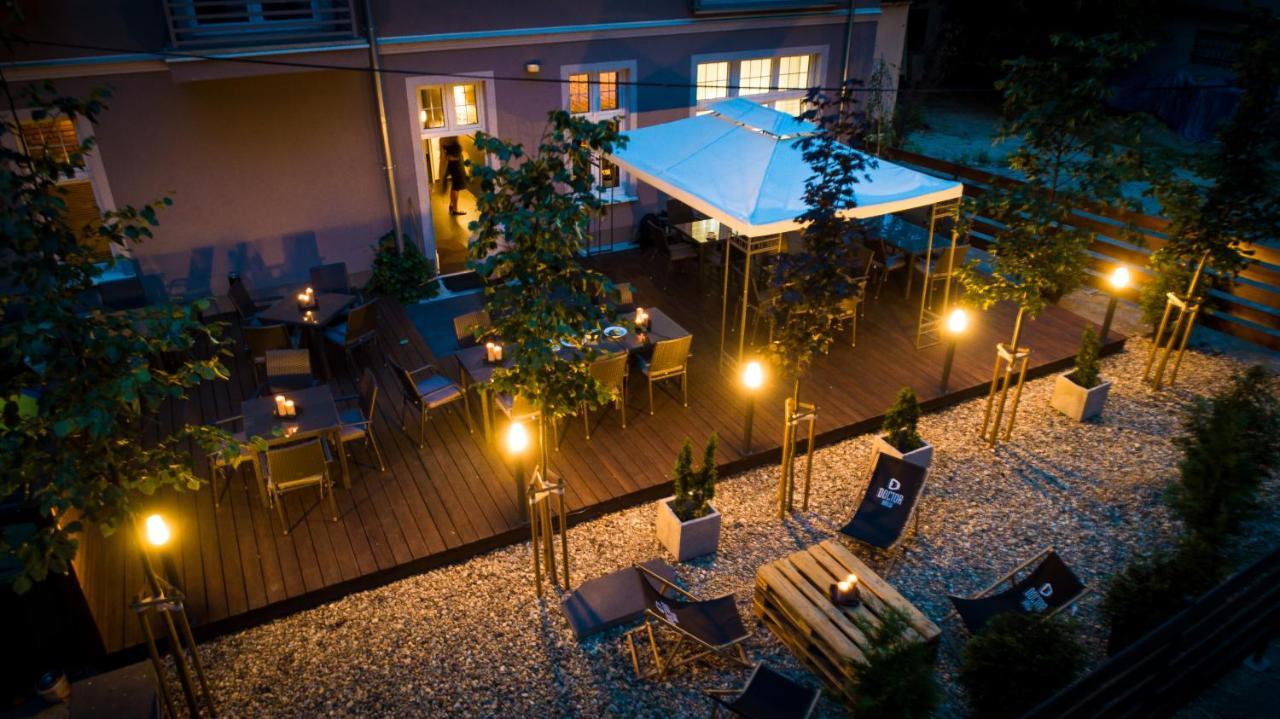 Brassel Aparthotel Wrocław Exterior foto